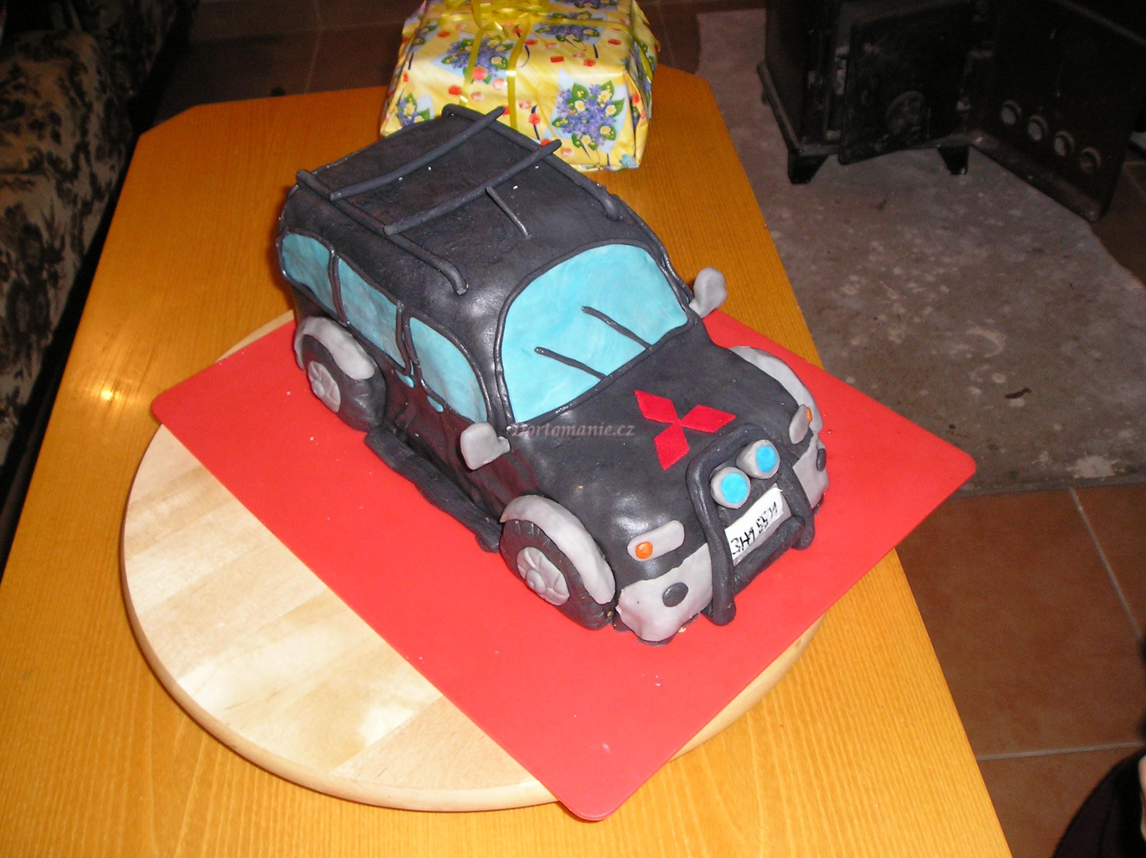 Mitsubishi Pajero Sport.jpg